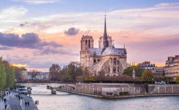 Focul de la Notre Dame